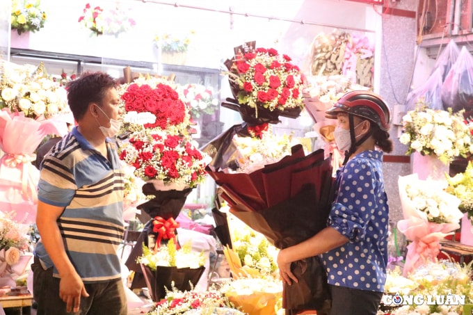 tphcm can ngay 8 3 gia hoa tang gap 3 van dong nghet nguoi mua hinh 16