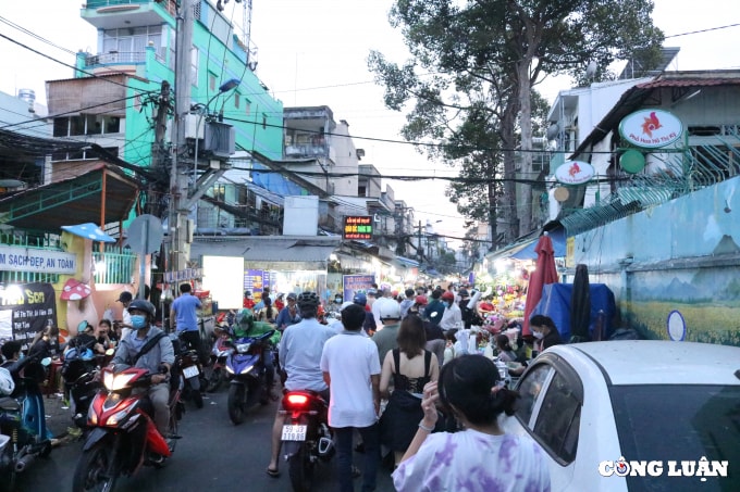 tphcm can ngay 8 3 gia hoa tang gap 3 van dong nghet nguoi mua hinh 11