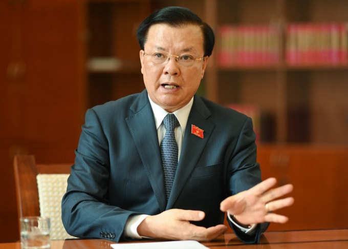 bi thu ha noi yeu cau nang cap he thong dieu tri o tang cao khi f0 tang manh hinh 2