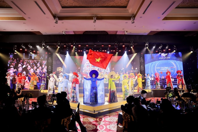 vinhomes oscars night vinh danh nhung dai ly bat dong san xuat sac nhat khu vuc ha noi hinh 7