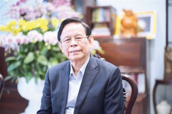 tap tho moi choi biec cua nguyen hong vinh ngap tran mau xanh cua yeu thuong va hy vong hinh 2