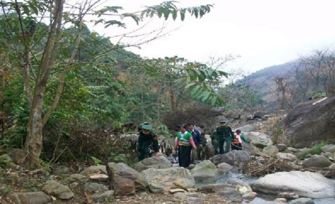 nguoi co uy tin o thanh hoa the hien tot vai tro la hat nhan cau noi hinh 1