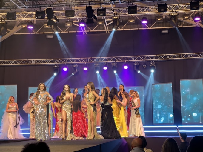 nicaragua dang quang miss trans star international 2022 vicky chow dung chan tai top 10 trong tiec nuoi hinh 5