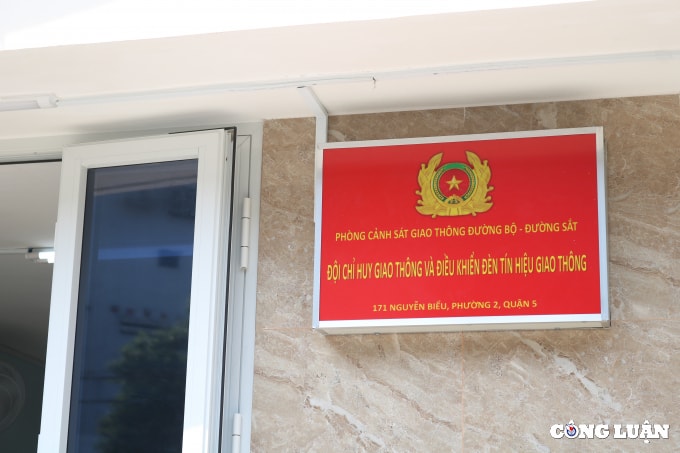 hon 100000 nguoi dan tp hcm nhan giay phat nguoi vi vuot den do chay qua toc do hinh 14