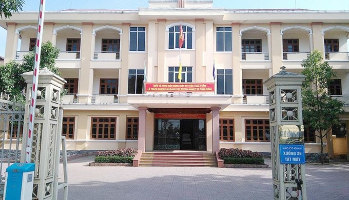tam giu 3 can bo so ke hoach dau tu nghe an de dieu tra hinh 1