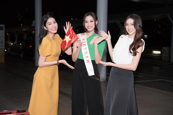 do thi ha lot top 13 nguoi dep ba lan dang quang hoa hau the gioi hinh 4