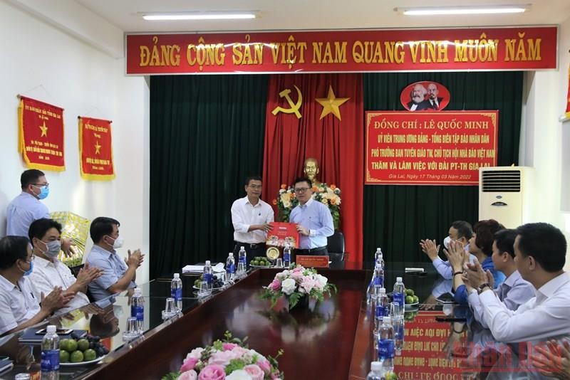 se tang cuong ho tro hoi nha bao tinh co quan bao chi dia phuong cac hoat dong trao doi thong tin nghiep vu hinh 3
