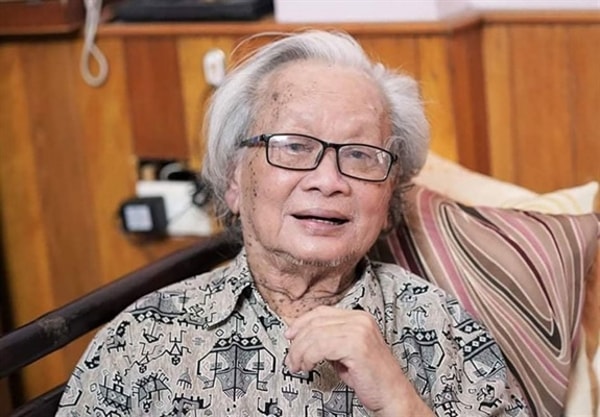 nhac si hong dang tac gia ca khuc hoa sua qua doi hinh 1