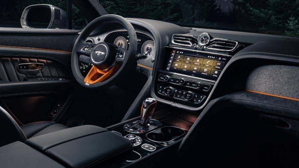 cung ngam mau xe sang bentley bentayga speed space edition cuc doc hinh 10