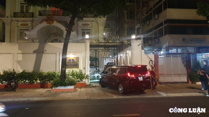 ba nguyen phuong hang co duoc tai ngoai trong qua trinh dieu tra hinh 2