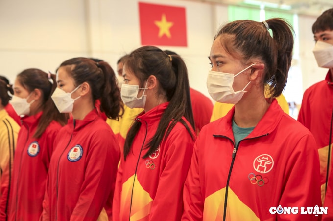 bi thu ha noi truc tiep di kiem tra cong tac chuan bi sea games 31 hinh 4