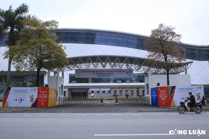 bi thu ha noi truc tiep di kiem tra cong tac chuan bi sea games 31 hinh 6