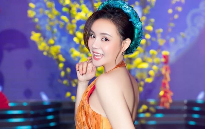 dien bien moi vu ca si vy oanh to giac ba nguyen phuong hang hinh 1