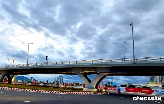 khanh thanh cau va ham chui co gieng troi doc dao tai da nang hinh 3