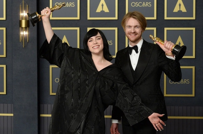 cau chuyen dang sau billie eilish nu ca si doat giai oscar tuoi 20 hinh 5