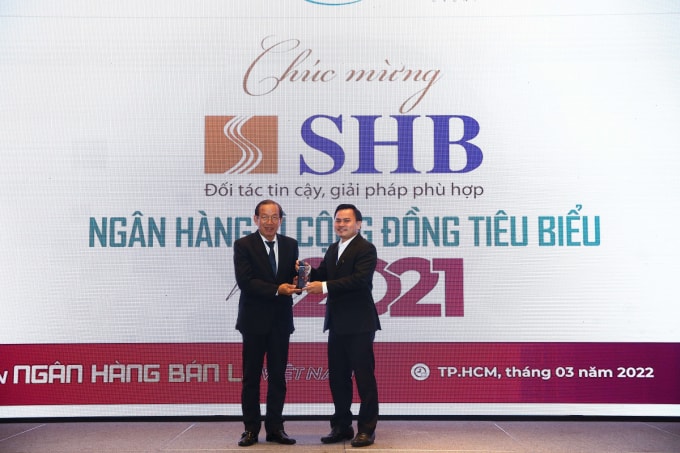 shb tiep tuc thang lon trong le trao giai ngan hang viet nam tieu bieu 2021 hinh 1