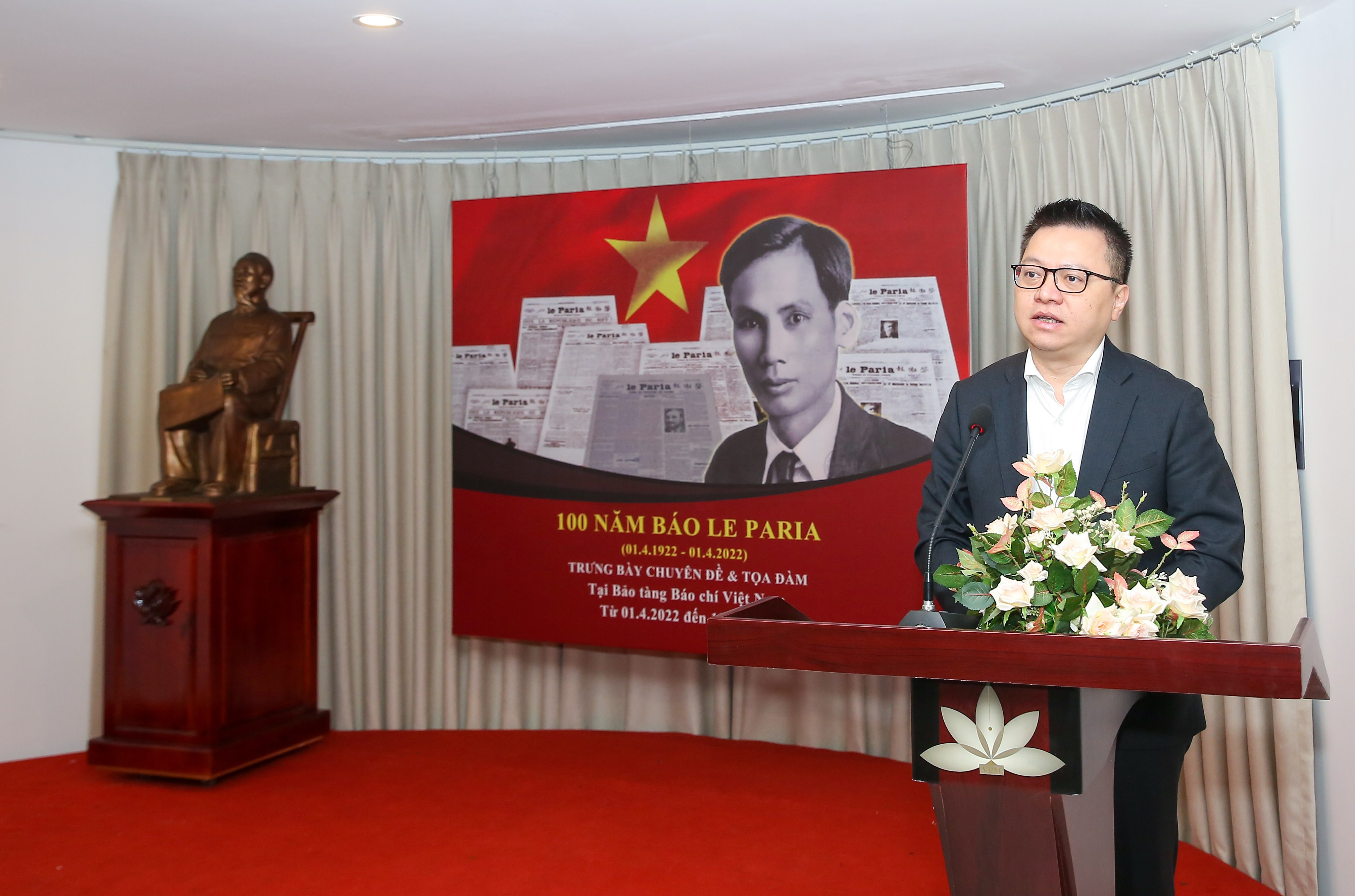toa dam va trung bay 100 nam bao le paria song lai mot thoi ky lich su hinh 2