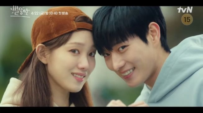 nhung bo phim han quoc do bo man anh nho trong thang 4 hinh 5