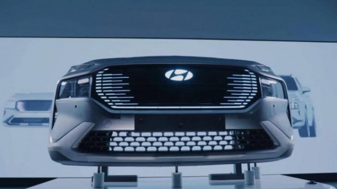 hyundai santa fe the he moi se duoc trang bi logo phat sang hinh 2