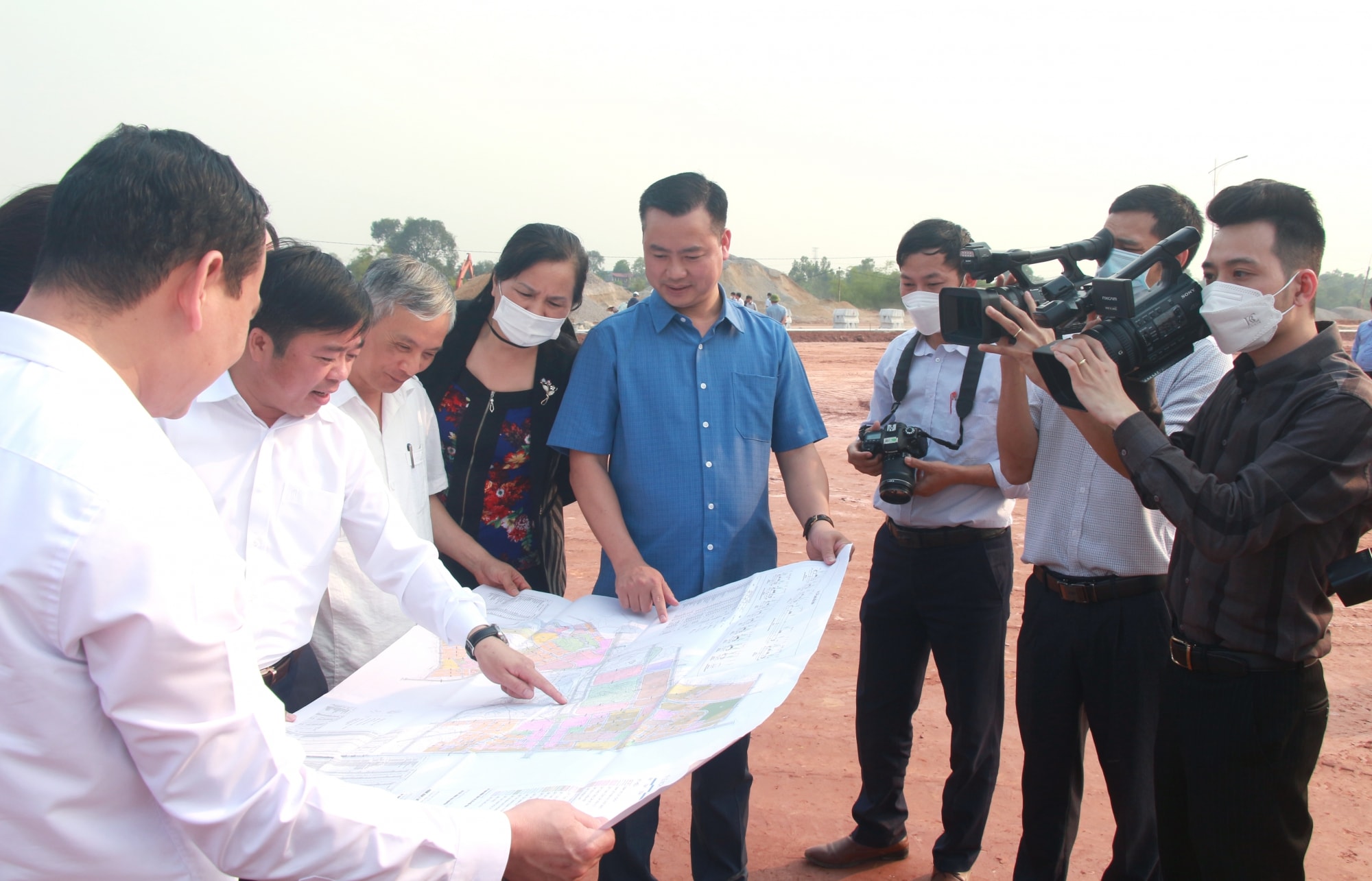 hoi nha bao tinh thai nguyen to chuc di thuc te cho hoi vien hinh 1