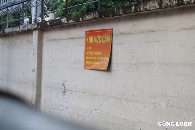 tp hcm muon kieu phan chia via he cua nguoi di bo de lam bai giu xe hinh 10