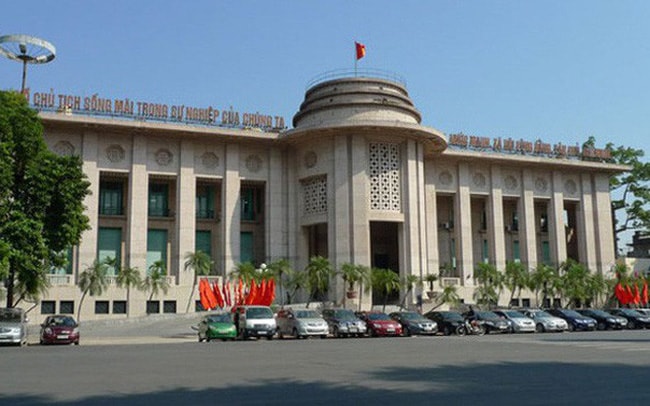 ngan hang nha nuoc tiep tuc siet tai tro tin dung vao bat dong san chung khoan hinh 1