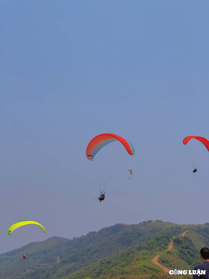 du khach chi tien trieu bay du luon ngam ha noi tu tren cao hinh 12