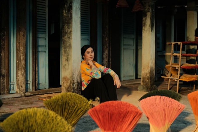 men gai mien tay nhung han che dang tiec cho mot tac pham dang xem hinh 5