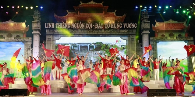 dac sac chuong trinh nghe thuat linh thieng nguon coi  dat to hung vuong hinh 5