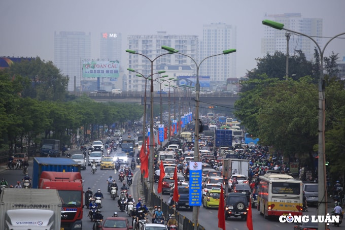 nguoi dan do ve ha noi sau ky nghi le nhieu tuyen duong un u hinh 3