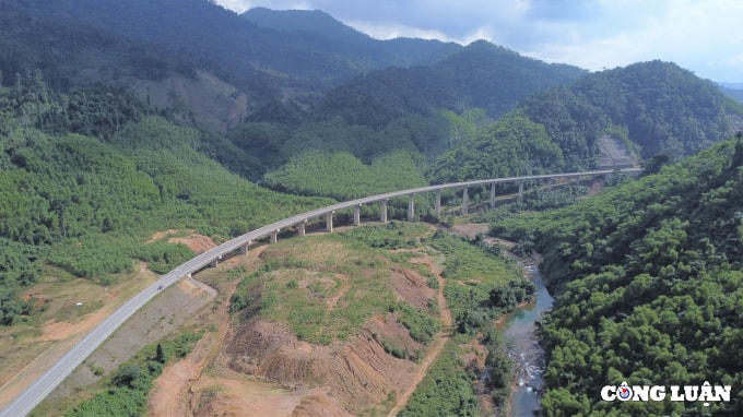 cao toc la son hoa lien noi hue voi da nang san sang dua vao khai thac hinh 3
