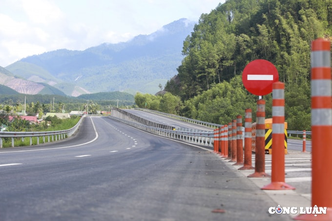 cao toc la son hoa lien noi hue voi da nang san sang dua vao khai thac hinh 6