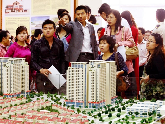 mot met vuong ba nguoi lam nghe moi gioi bat dong san hinh 1