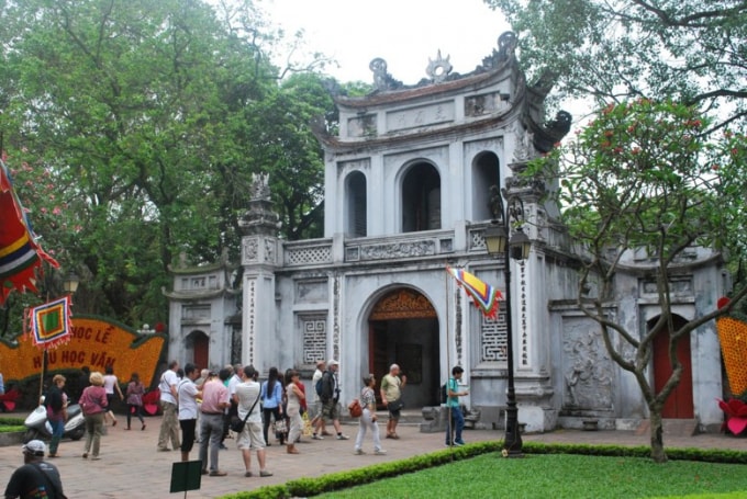bao duc noi ve 6 diem hap dan khi toi du lich ha noi hinh 2