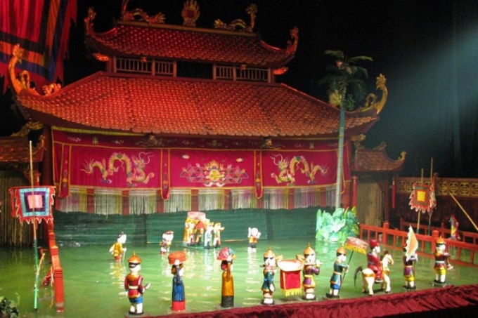 bao duc noi ve 6 diem hap dan khi toi du lich ha noi hinh 6