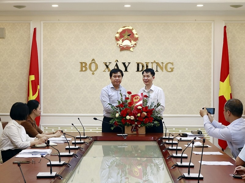 bo nhiem nha bao pham van dung giu chuc vu pho tong bien tap tap chi xay dung hinh 1