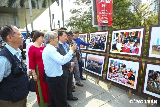 nhung hinh anh an tuong ngay dau tien khai mac hoi bao toan quoc 2022 hinh 15
