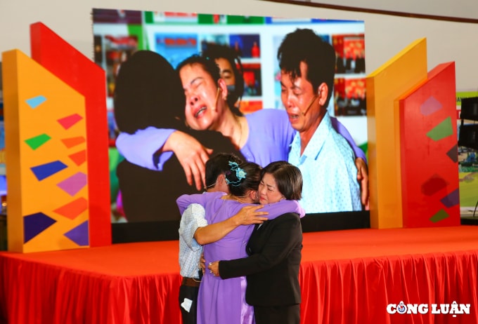 nhu chua he co cuoc chia ly hay len tieng khi co niem dau len tieng de co co hoi gap lai hinh 2
