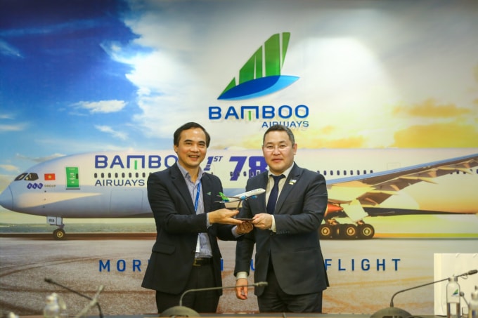 bo truong cong hoa yakutia tham va lam viec voi bamboo airways hinh 2