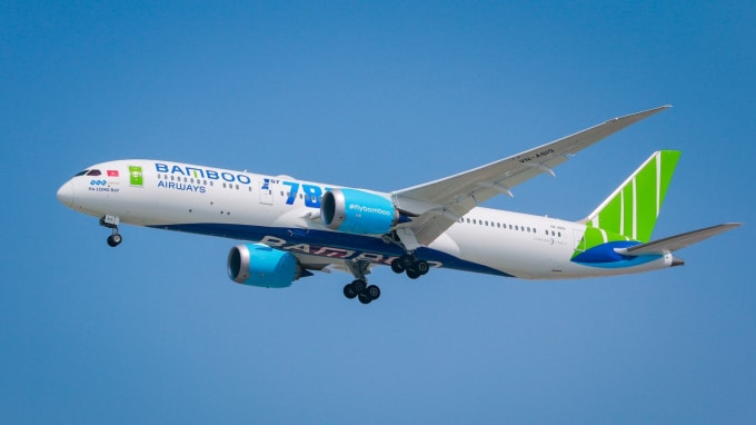 bo truong cong hoa yakutia tham va lam viec voi bamboo airways hinh 3
