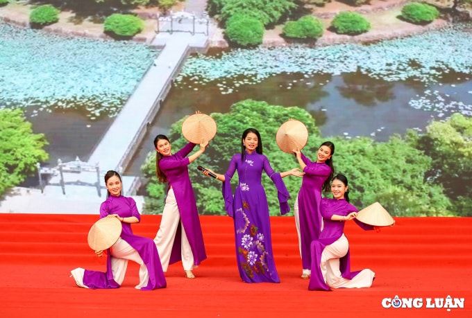 gala tieng hat nguoi lam bao nang cao doi song van hoa tinh than cho nguoi lam bao ca nuoc hinh 6