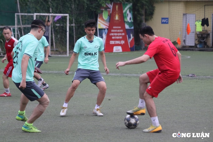 thong tan xa viet nam vo dich giai bong da cup nha bao va cong luan lan i hinh 16