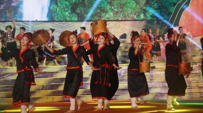 da sac mau tuan du lich  van hoa lai chau nam 2022 hinh 1