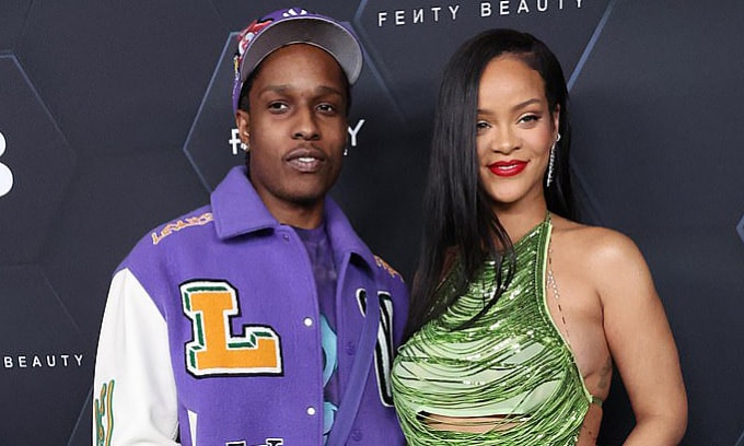 ro tin rihanna chia tay aap rocky vi muaddi ke thu ba len tieng hinh 4