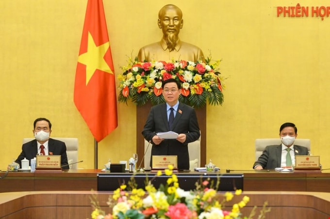 uy ban thuong vu quoc hoi thao luan ve chuong trinh giam sat cho y kien chuan bi cho ky hop thu 3 hinh 1
