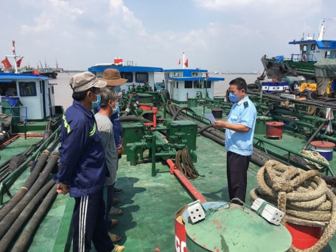 tiep tuc siet chat quan ly chong buon lau xang dau hinh 1