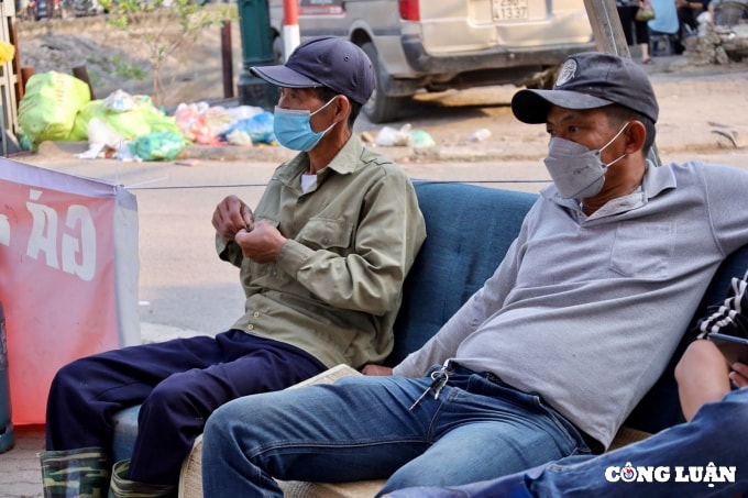 cho nguoi giam gia het co dan lao dong van e am cho khach thue hinh 6