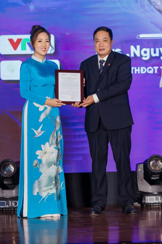 da nang cap phep chuoi su kien quang ba du lich va yoga tung bung khoi dong hinh 1