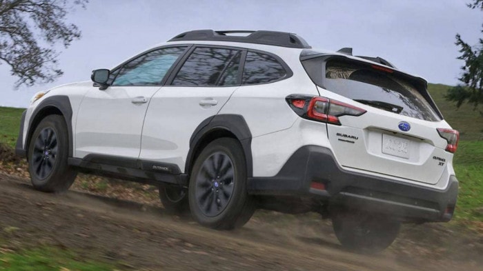 subaru outback 2023 nang cap manh ve cong nghe an toan hinh 4