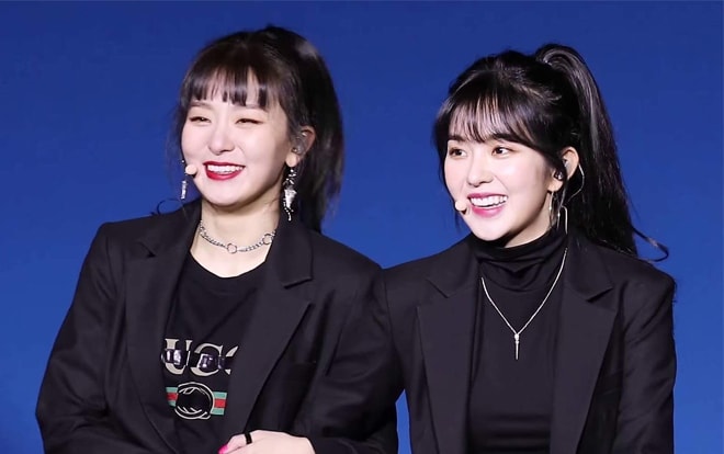 moonbyul seulgi iu va hang loat sao nu quyen ru trong nhung bo vest hinh 4